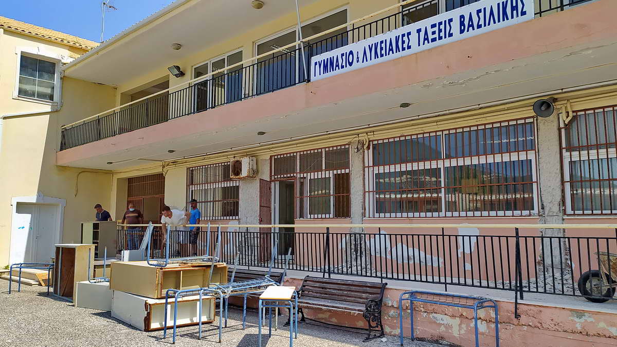 2021.07.27 @ Π.Ε. Λευκάδας: Έναρξη εργασιών στο Γυμνάσιο Βασιλικής. Έργο προϋπολογισμού 450.000 ευρώ. #ΠΙΝ #Λευκάδα #Γυμνάσιο #Βασιλική #Σχολείο #ΣχολικήΣτέγη #Παιδεία #Εκπαίδευση #antipin_lefkada #ΠεριφερειακήΕνότηταΛευκάδας #ΠεριφέρειαΙονίωνΝήσων
